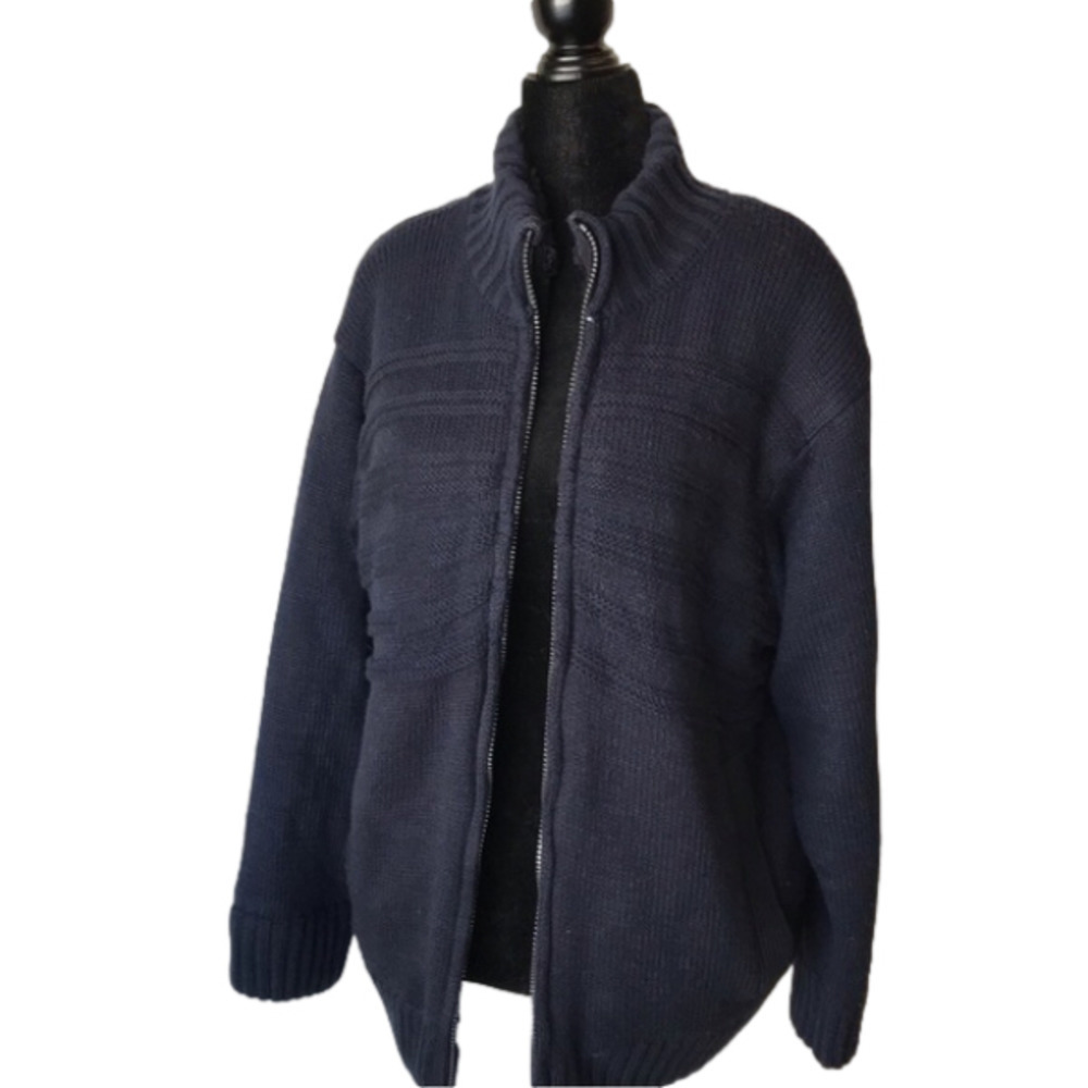TRICOTS St Raphael thick zip knitted cardigan with fleece lining. Navy blue